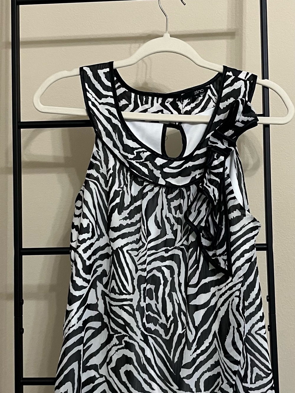 Zinc Black White Zebra Print Animal Mobwife Top Size Large Lined Bow Accent L